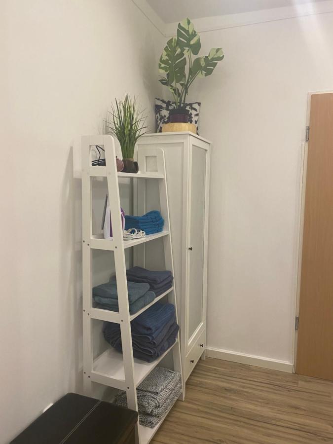 Tatra Apartment By The Danube Fully Accessible بودابست المظهر الخارجي الصورة