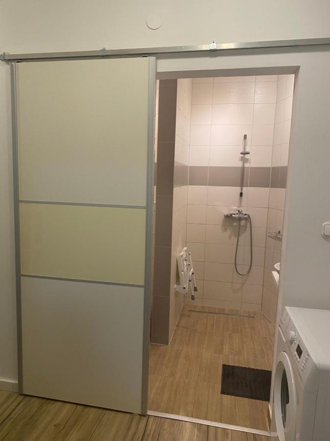 Tatra Apartment By The Danube Fully Accessible بودابست المظهر الخارجي الصورة
